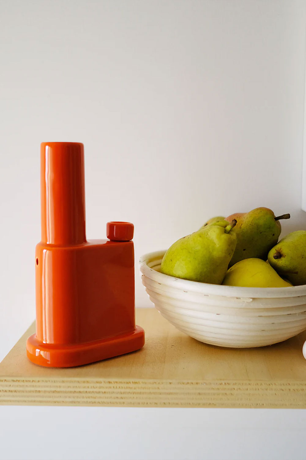 SB001 RED CERAMIC BONG // WATER PIPE