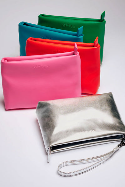 バッグ The New Stash Bag Water & Shore M Amazon.com : Simms Stash Bag Black Standard : Sports & Outdoors